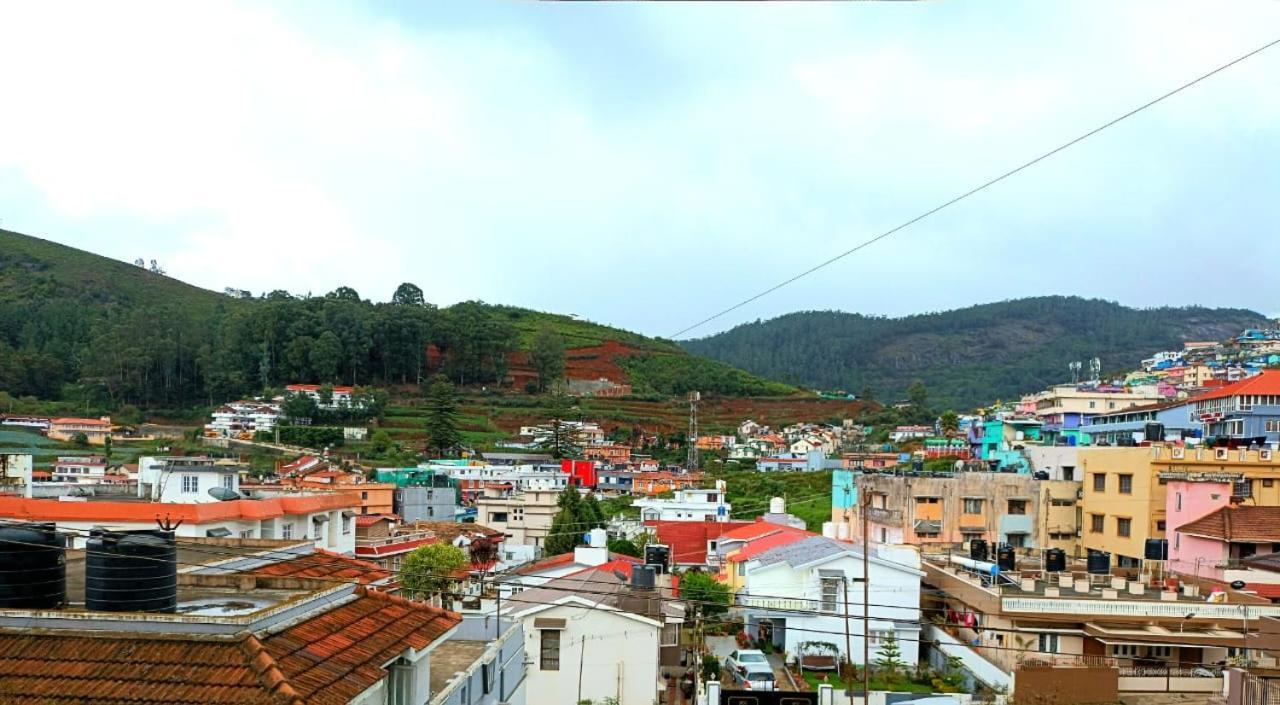 Karpagam Residency Apartment Ooty Exterior photo