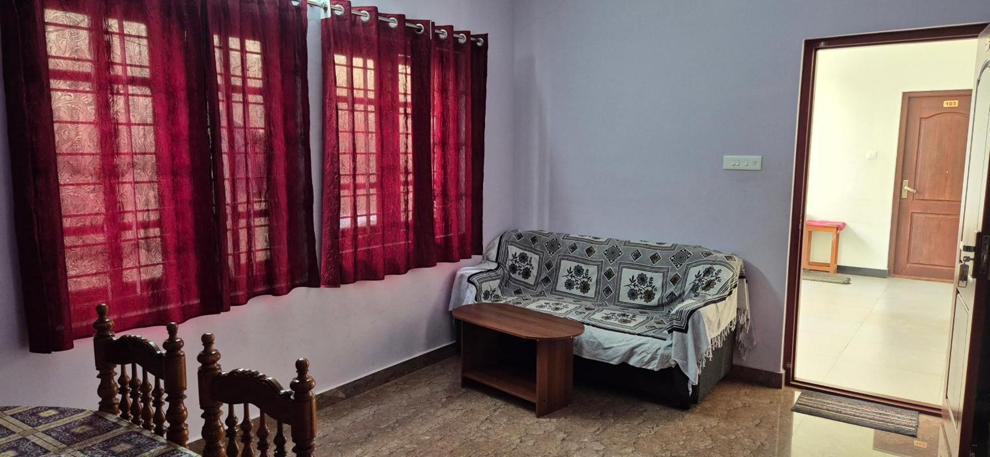Karpagam Residency Apartment Ooty Exterior photo
